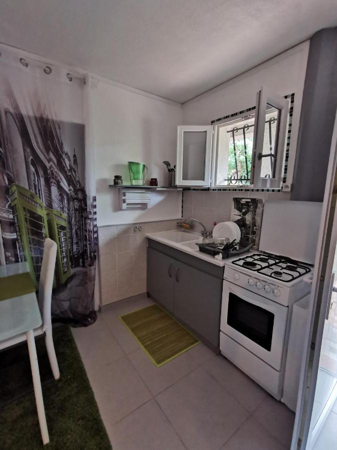 Petite Maisonnette De Plein Pied Le Taillan-Medoc Exterior photo